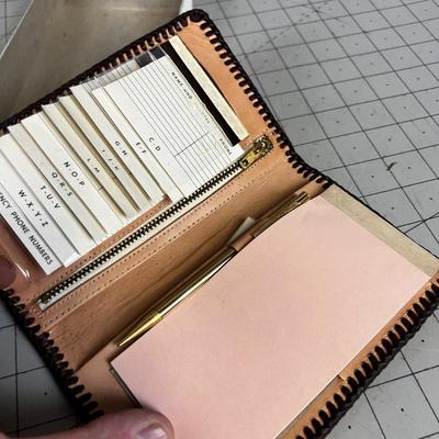 Hand Tooled Leather Pocket Valet 