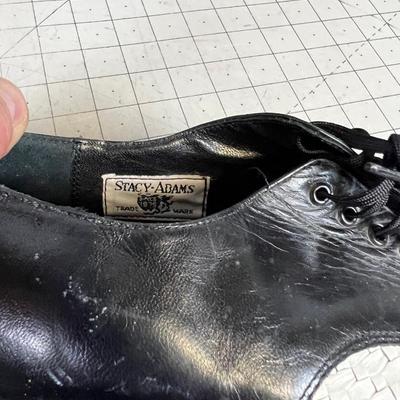 STACY -ADAMS Black & White Oxfords