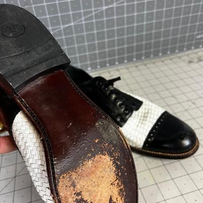 STACY -ADAMS Black & White Oxfords