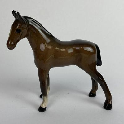 ROYAL DOULTON BESWICK PORCELAIN FOAL FIGURINE