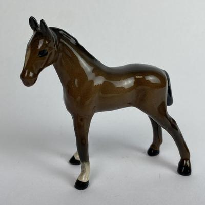 ROYAL DOULTON BESWICK PORCELAIN FOAL FIGURINE