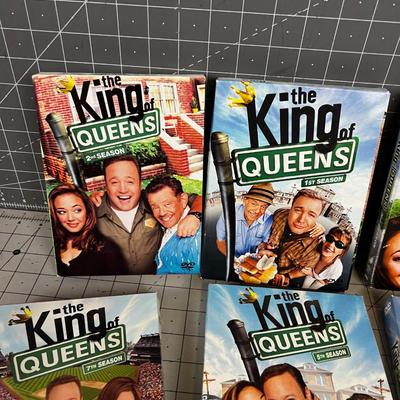 Several Season of the "KING OF QUEENS" TV Series