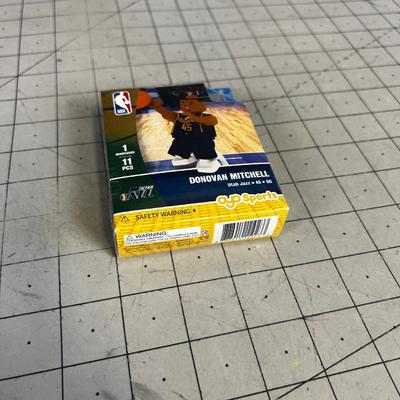 Donovan Mitchell (Utah Jazz)  LEGO Mini Figurine 
