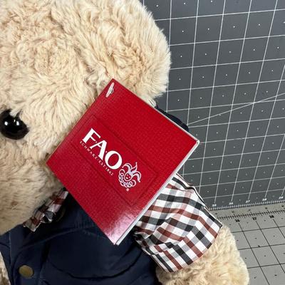 FAO SCHWARTZ Teddy 2013 (CUTE!) 