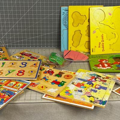 VINTAGE Tray Puzzles; Sesame Street, Play Skol Hey, Hey Diddle Diddle etc. LOTS 
