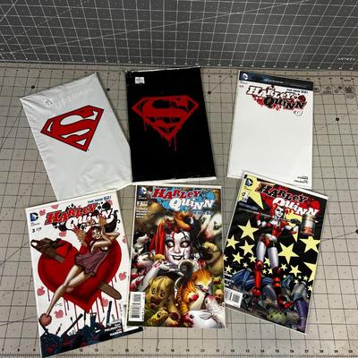 Couple of Superman Sealed Plus Harley Quinn