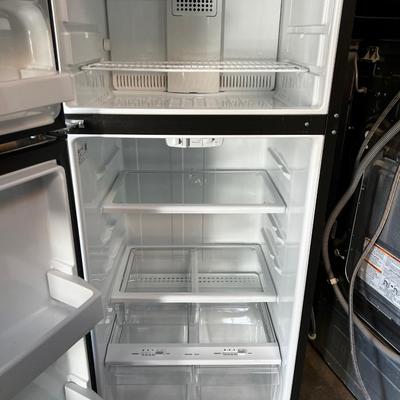 GE Stainless Steel Refrigerator 15.5 Cu Ft