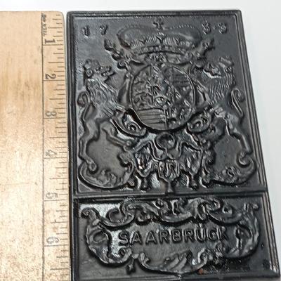 Antique and Unique! Cast Iron German 'Coat of Arms' Fire back A Baroque stove plate, SaarbrÃ¼ck 1773