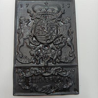 Antique and Unique! Cast Iron German 'Coat of Arms' Fire back A Baroque stove plate, SaarbrÃ¼ck 1773