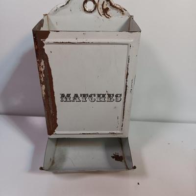 VINTAGE rustic - Farm White metal match box and an antique Dubuque Potts Cast Iron Trivet