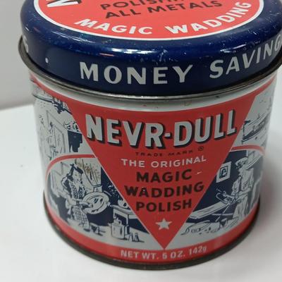 Vintage Nevr-Dull magic wadding polish tin with contents