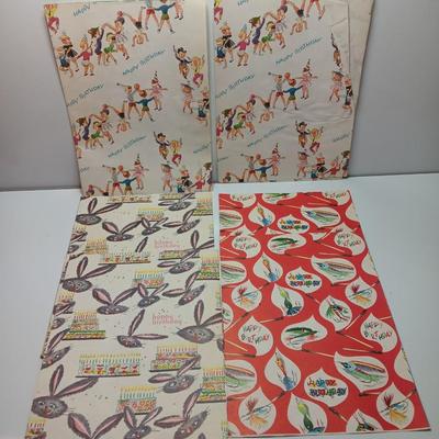 Vintage print " Happy Birthday" wrapping paper