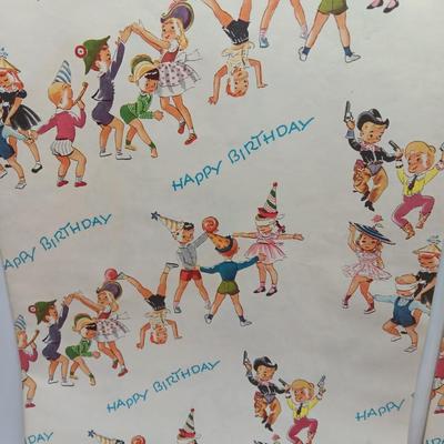 Vintage print " Happy Birthday" wrapping paper