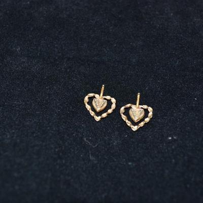 14k Heart Earrings 1.3g