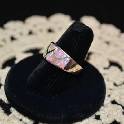 Gold-Tone 925 Sterling Ring with Opal Chips Size 8, 5.9g