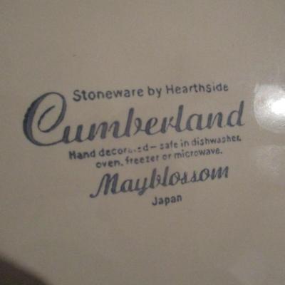 Under Glaze Hand Painted Mayflower & Cumberland Mayblossom Plates With Holder - C