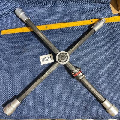 4 way folding lug wrench