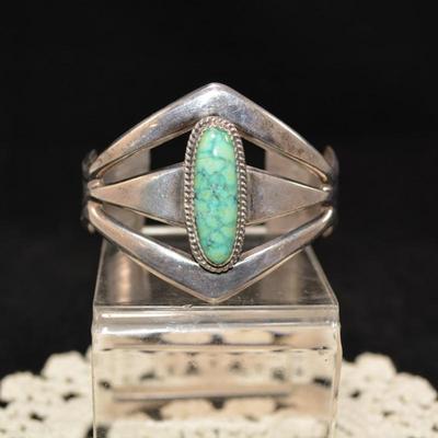 Vintage Navajo Turquoise Sand Cast Cuff Bracelet 51.9g