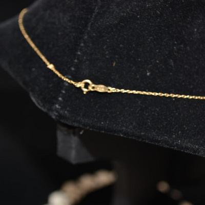 14k 20" Chain with 14k Diamond Chip Pendant 1.4g