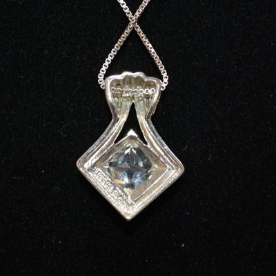 925 Sterling Cube Chain with 925 Cubic Zirconia Pendant 18" 5.9g