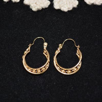 14k Triple Hoop Earrings 1.1g