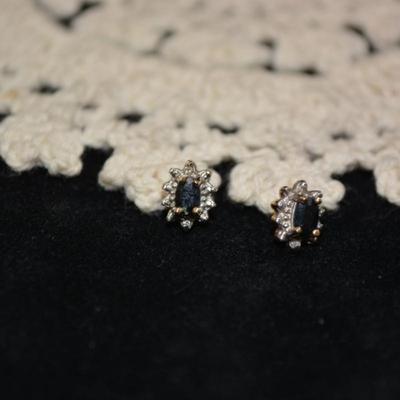 10k Sapphire and Diamond Stud Earrings 1.2g