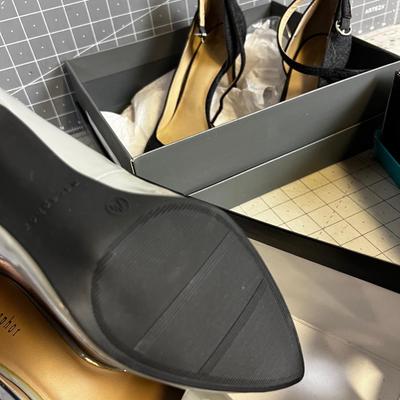 HEELS, HOT! Red, Charcoal and Patten Light Grey