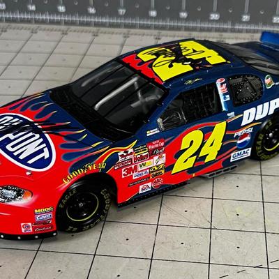 DUPONT with 2 Signatures No. 24 Jeff Gordan 