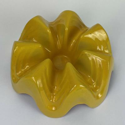 vintage FRANKOMA POTTERY WA1 CASSEROLE WARMING STAND yellow
