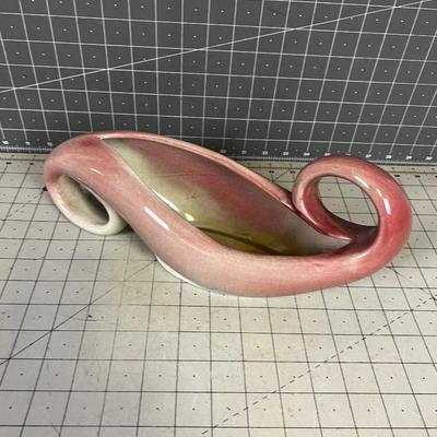 West Coast Potteries Planter Mauve Aladdin's Lamp?