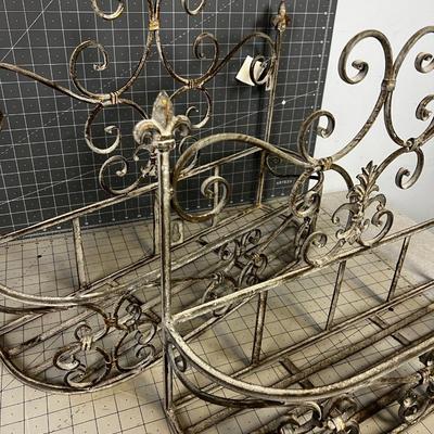 NEW Metal Window Box Wall Hanging Plat Holder