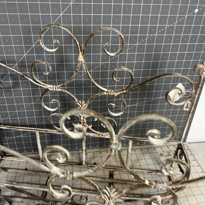 NEW Metal Window Box Wall Hanging Plat Holder