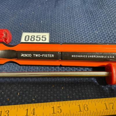 Specialty screw drivers
