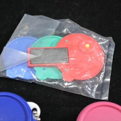 Lot of Miniature TUPPERWARE Containers/Magnets