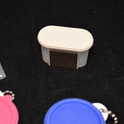 Lot of Miniature TUPPERWARE Containers/Magnets