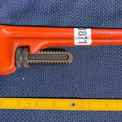 Pipe wrench