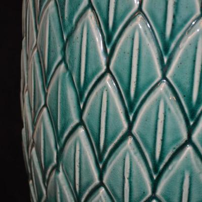 Large Ceramic 20th Century Green Leaf Garden Stool 20x15