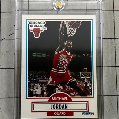 Collectible Sports Cards: Michael Jordan 1990 FLEER 