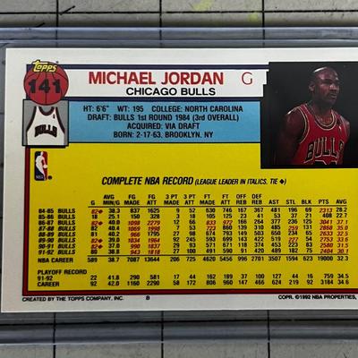 Collectible Sports Cards: Michael Jordan 1992 Topps 