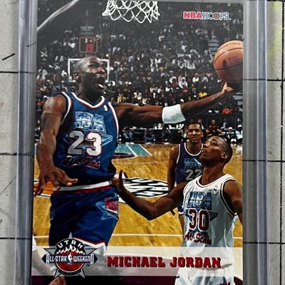Collectible Sports Cards: Michael Jordan 1993 NBA Allstar Weekend SKYBOX Card