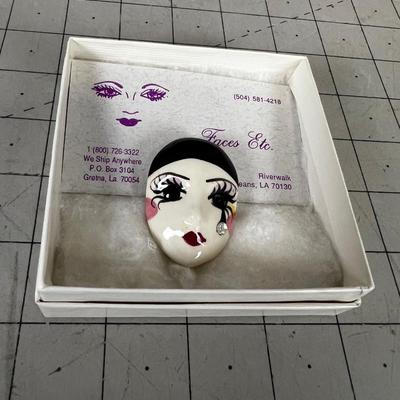 Porcelain FACE Pin 