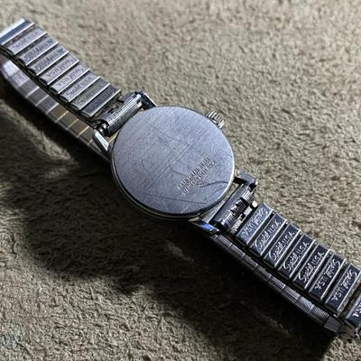 vintage HELBROS QUARTZ  WOMEN'S WATCH analog