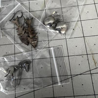 (5) 925 pieced Earrings 