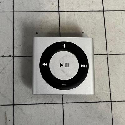 IPOD A1373 SHUFFLE 
