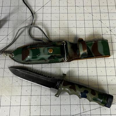 Explorer CAMO Wilderness Knife W/ Sheath 