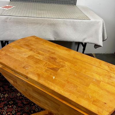 36" Round Drop Leaf Dinette Table