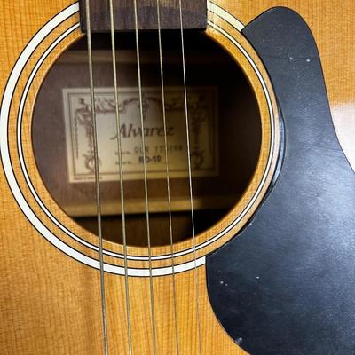 Guitar ALVEREZ Acoustic Model RD-10 