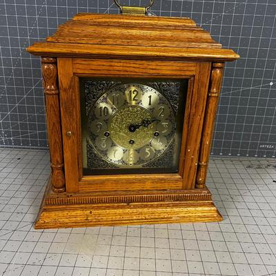 Vintage FRANZ HERMLE Mantel Clock Oak 