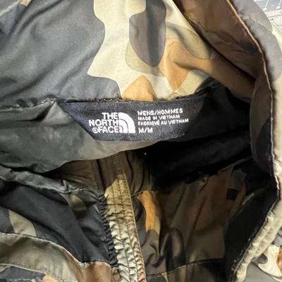 CAMO Color Men's Puffer Jacket 