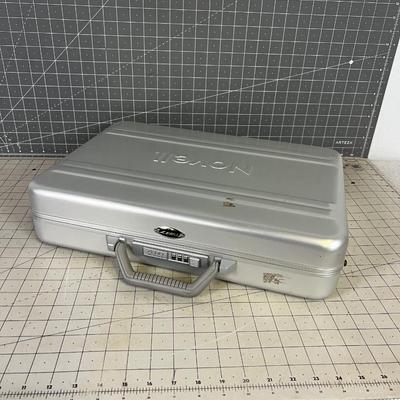 Zero Haliburton AttachÃ©' Case 